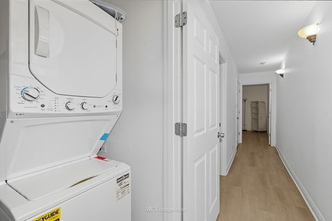 Tiny photo for 749 S CLAREMONT Avenue #1, Chicago, IL 60612 (MLS # 12469314)