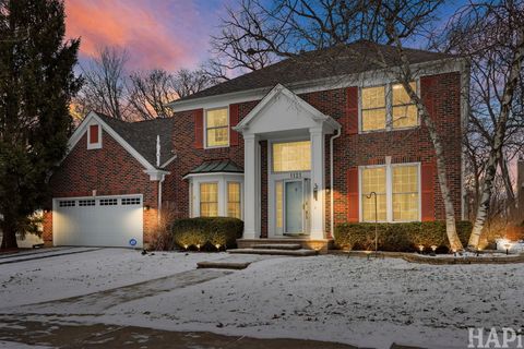 Photo of 1121 Williamsburg Circle, Grayslake, IL 60030 (MLS # 12522664)