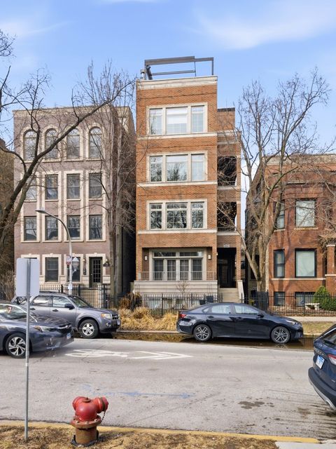 664 W Aldine Avenue 2 Chicago IL 60657