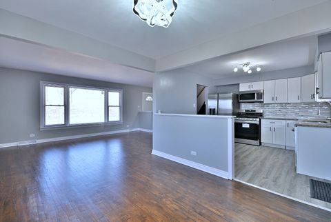 Tiny photo for 14201 Maryland Avenue, Dolton, IL 60419 (MLS # 12579023)