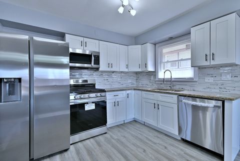 Tiny photo for 14201 Maryland Avenue, Dolton, IL 60419 (MLS # 12579023)