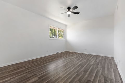Tiny photo for 1750 W Woodland Avenue, Addison, IL 60101 (MLS # 12475855)