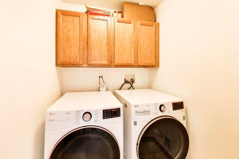 Tiny photo for 616 Yorkshire Lane #616, Pingree Grove, IL 60140 (MLS # 12568685)