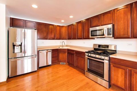 Tiny photo for 616 Yorkshire Lane #616, Pingree Grove, IL 60140 (MLS # 12568685)