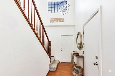 Tiny photo for 616 Yorkshire Lane #616, Pingree Grove, IL 60140 (MLS # 12568685)