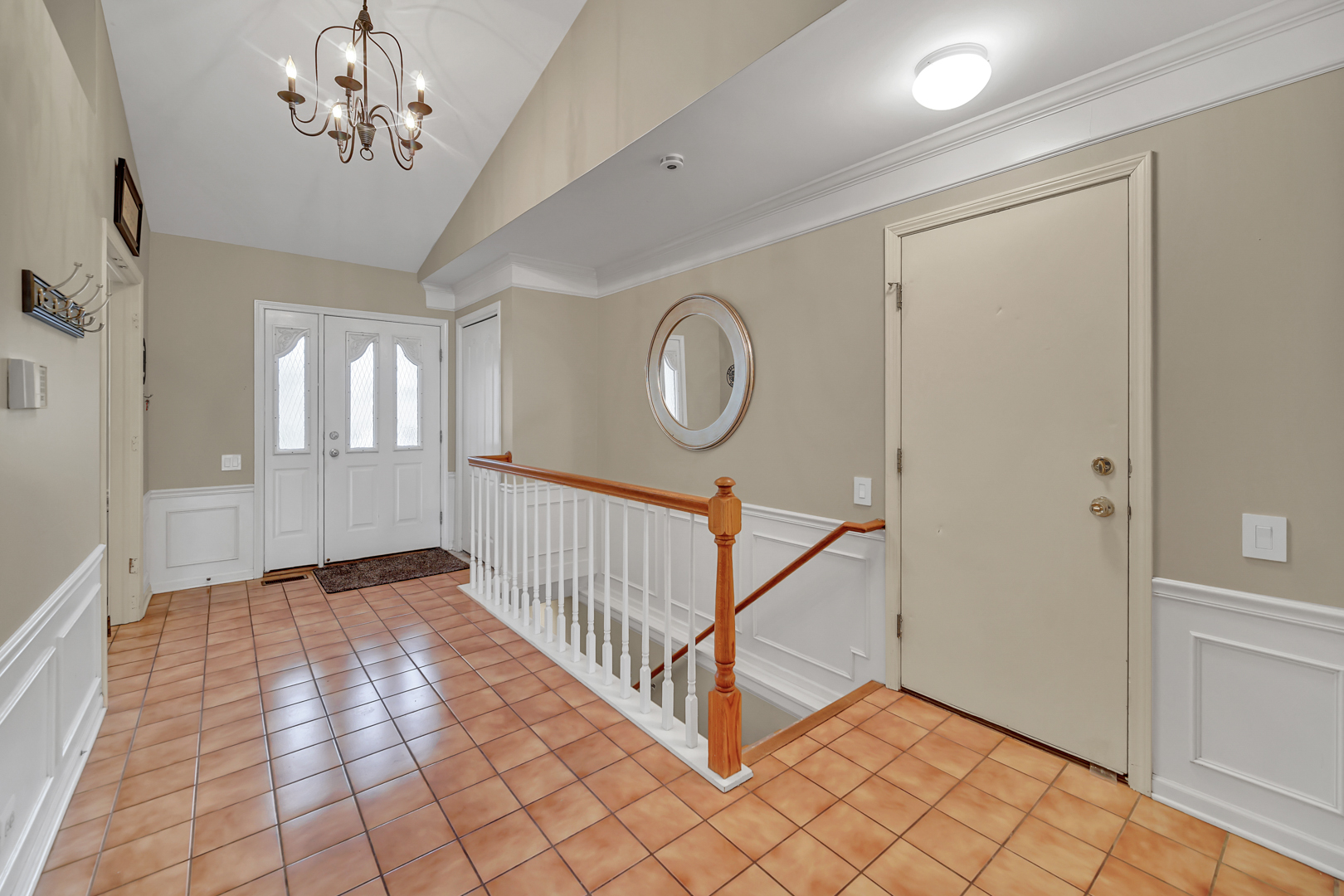 560 Cherbourg Court