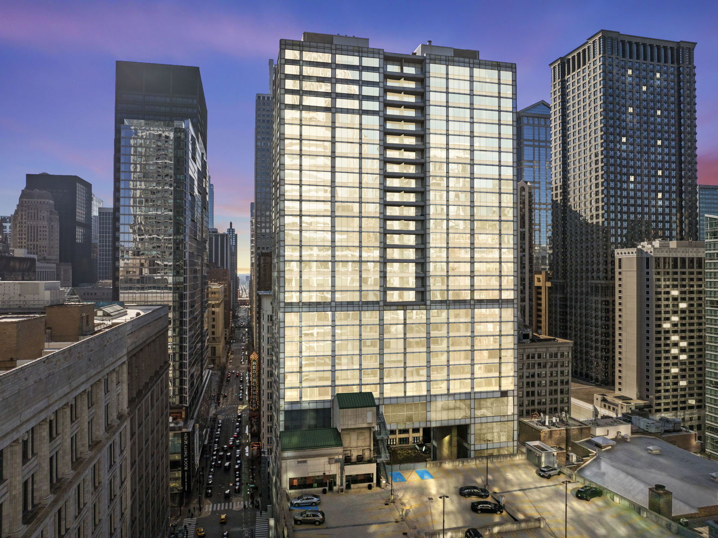 8 E Randolph Street 1604