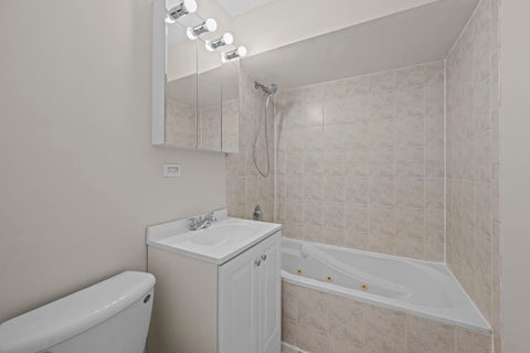 Tiny photo for 10121 Hartford Court #1B, Schiller Park, IL 60176 (MLS # 12647622)