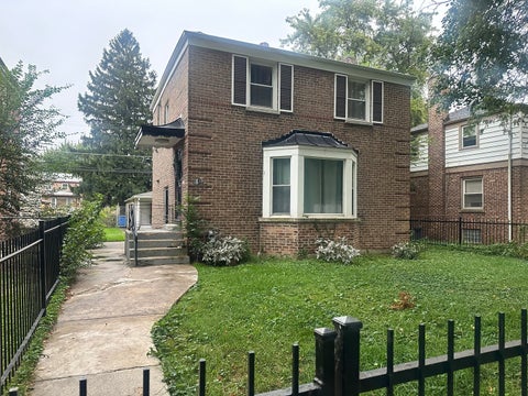 Tiny photo for 9939 S Paxton Avenue, Chicago, IL 60617 (MLS # 12760833)