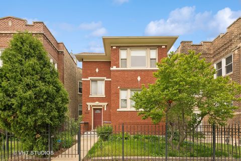 4842 N California Avenue Chicago IL 60625