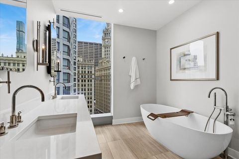 Tiny photo for 403 N Wabash Avenue #14B, Chicago, IL 60611 (MLS # 12603498)