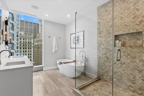 Tiny photo for 403 N Wabash Avenue #14B, Chicago, IL 60611 (MLS # 12603498)