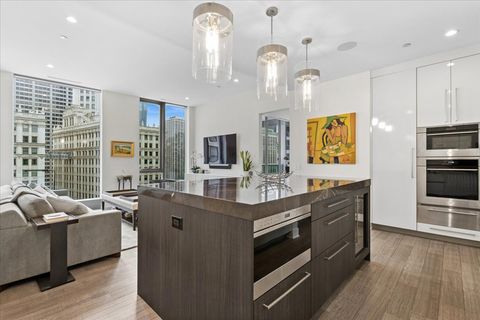 Tiny photo for 403 N Wabash Avenue #14B, Chicago, IL 60611 (MLS # 12603498)