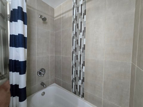 Tiny photo for 8622 S Escanaba Avenue, Chicago, IL 60617 (MLS # 12726089)