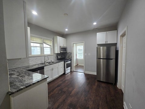 Tiny photo for 8622 S Escanaba Avenue, Chicago, IL 60617 (MLS # 12726089)