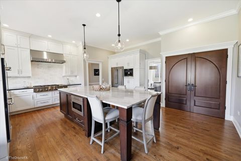 Tiny photo for 121 Brighton Drive, Wheaton, IL 60189 (MLS # 12587541)