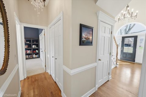 Tiny photo for 121 Brighton Drive, Wheaton, IL 60189 (MLS # 12587541)