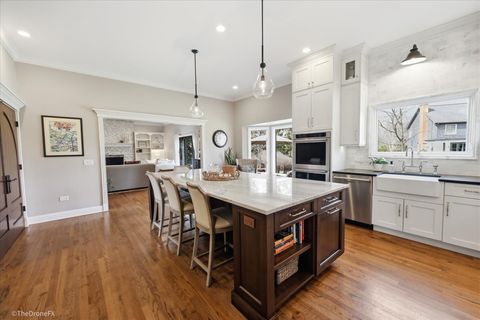 Tiny photo for 121 Brighton Drive, Wheaton, IL 60189 (MLS # 12587541)