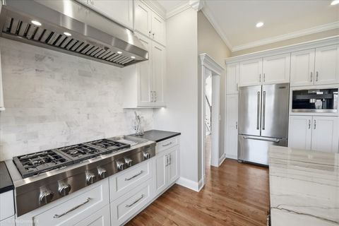 Tiny photo for 121 Brighton Drive, Wheaton, IL 60189 (MLS # 12587541)