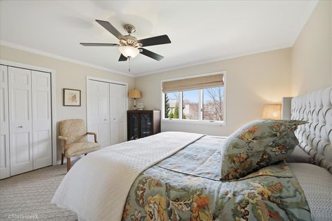 Tiny photo for 121 Brighton Drive, Wheaton, IL 60189 (MLS # 12587541)