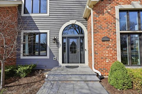 Tiny photo for 121 Brighton Drive, Wheaton, IL 60189 (MLS # 12587541)