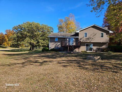 Tiny photo for 1898 Delmar Drive, Freeport, IL 61032 (MLS # 12586115)