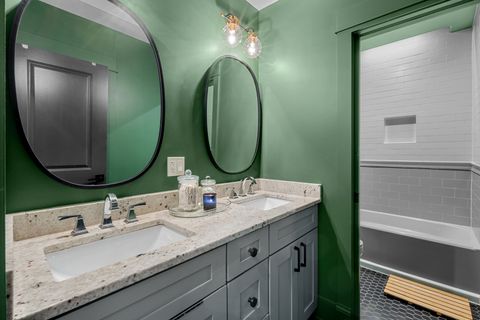Tiny photo for 4110 S Vincennes Avenue, Chicago, IL 60653 (MLS # 12482146)