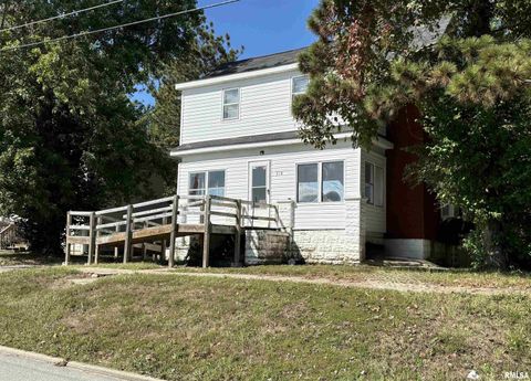 Photo of 314 E HESTER Street, Carbondale, IL 62901 (MLS # EB459522)