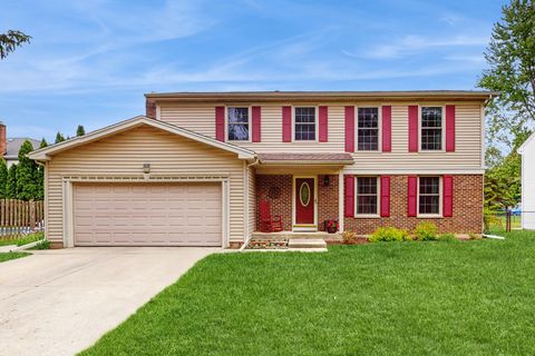 1056 Boxwood Drive Crystal Lake IL 60014