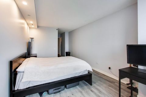 Tiny photo for 512 N Mcclurg Court #4411, Chicago, IL 60611 (MLS # 12593525)