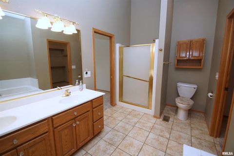 Tiny photo for 5321 FRIENDSHIP Drive, Davenport, IA 52804 (MLS # QC4267756)