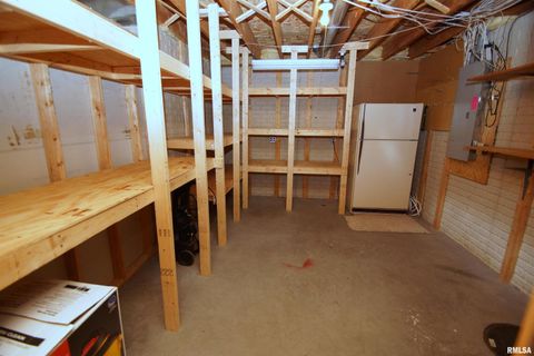 Tiny photo for 5321 FRIENDSHIP Drive, Davenport, IA 52804 (MLS # QC4267756)