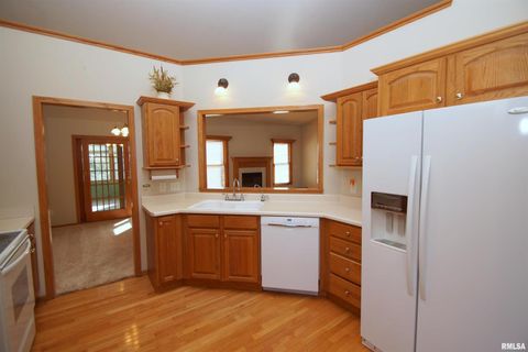 Tiny photo for 5321 FRIENDSHIP Drive, Davenport, IA 52804 (MLS # QC4267756)