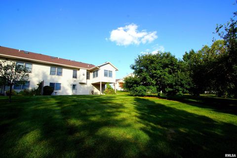 Tiny photo for 5321 FRIENDSHIP Drive, Davenport, IA 52804 (MLS # QC4267756)