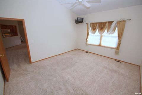 Tiny photo for 5321 FRIENDSHIP Drive, Davenport, IA 52804 (MLS # QC4267756)