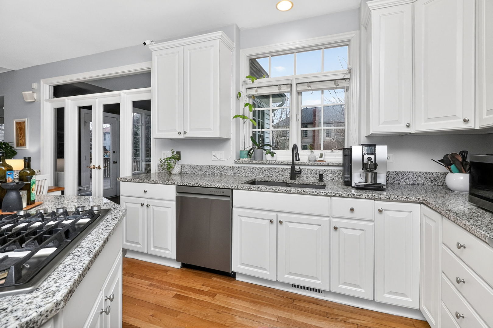 3807 Landsdown Avenue