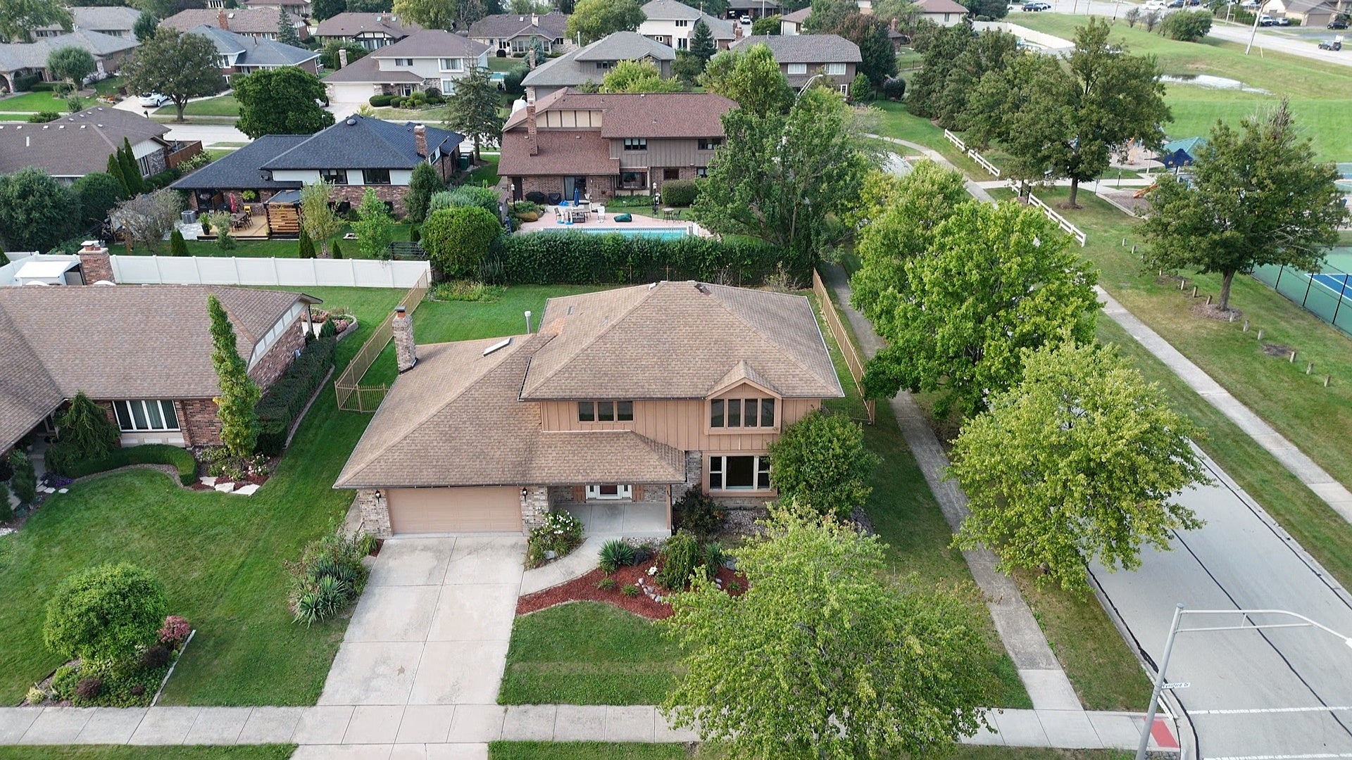 8216 Eynsford Drive