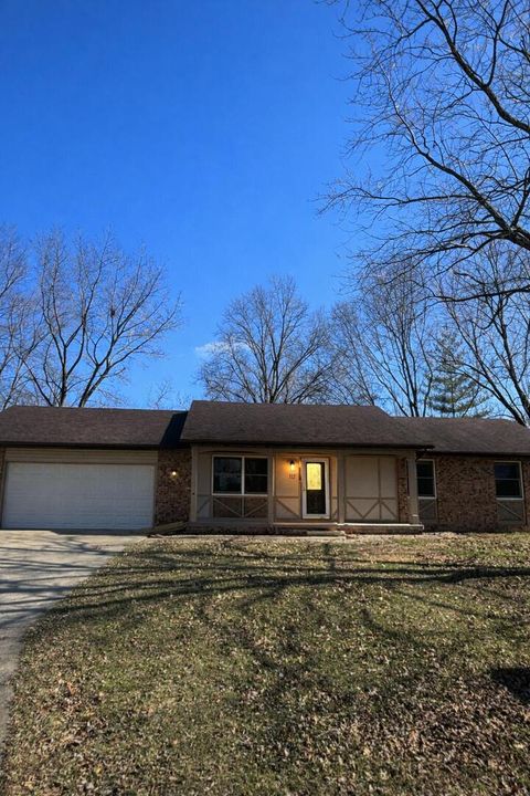 Photo of 112 Donoho Drive, Salem, IL 62881 (MLS # 12543406)