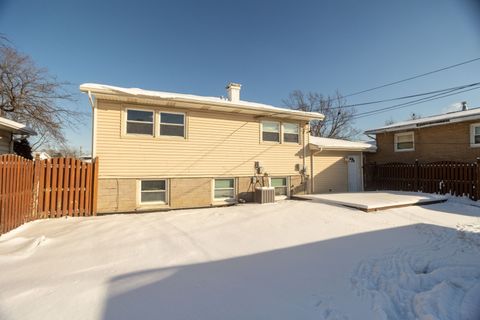Tiny photo for 382 Chappel Avenue, Calumet City, IL 60409 (MLS # 12550863)