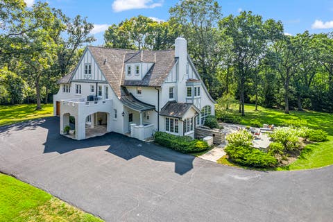 Photo of 1755 Sunset Lane, Bannockburn, IL 60015 (MLS # 12669522)