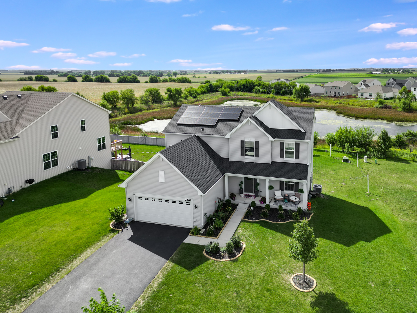 2469 Fairfield Avenue