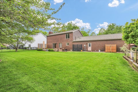 Tiny photo for 2706 N Salisbury Court, Champaign, IL 61821 (MLS # 12624348)
