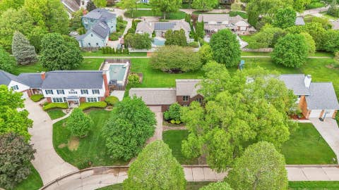Tiny photo for 2706 N Salisbury Court, Champaign, IL 61821 (MLS # 12624348)