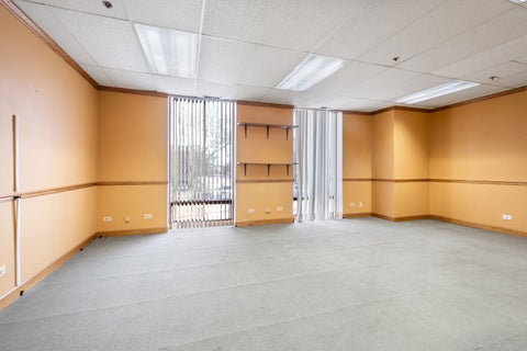 Tiny photo for 10001 W Roosevelt Road, Westchester, IL 60154 (MLS # 12672150)