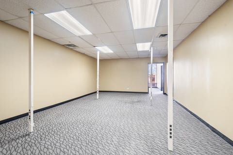 Tiny photo for 10001 W Roosevelt Road, Westchester, IL 60154 (MLS # 12672150)