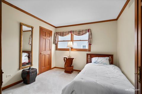 Tiny photo for 567 Roxbury Drive, Naperville, IL 60565 (MLS # 12492633)