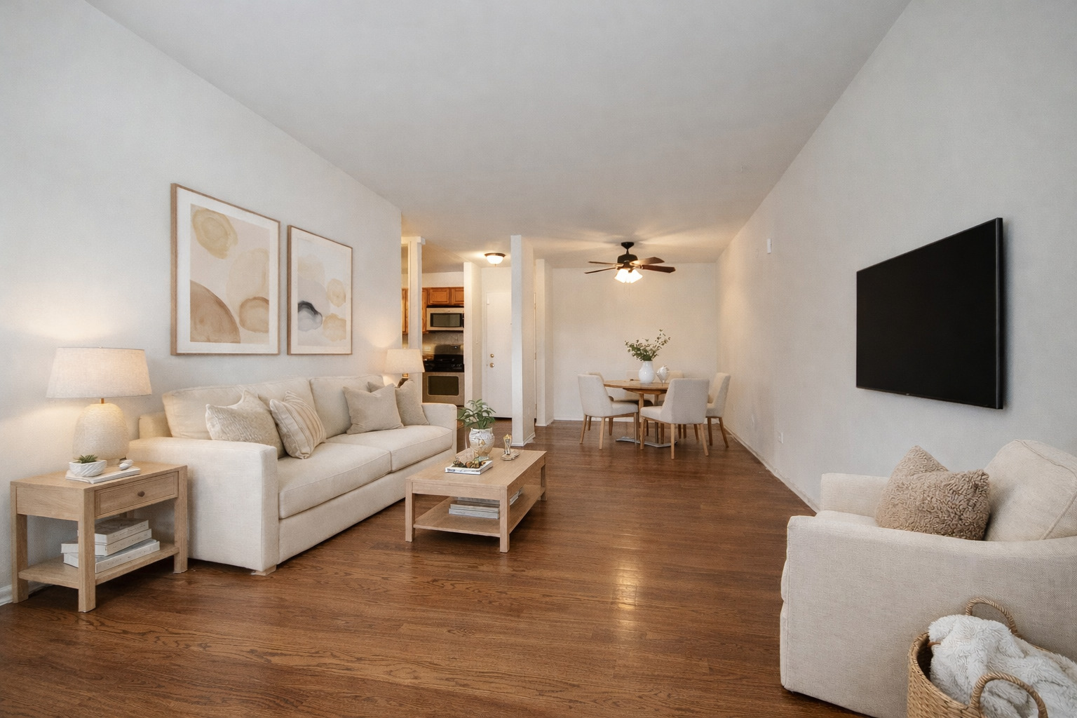 7854 S South Shore Drive 514