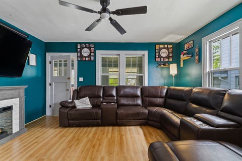 Tiny photo for 937 25th Street, Moline, IL 61265 (MLS # 12603448)