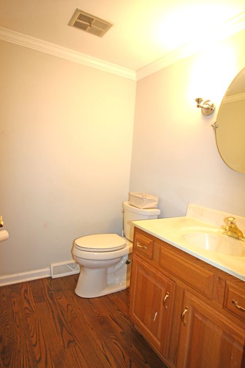 Tiny photo for 1017 Mayfair Drive, Libertyville, IL 60048 (MLS # 12606803)