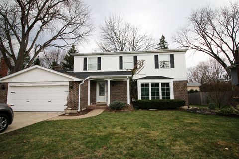 1017 Mayfair Drive Libertyville IL 60048